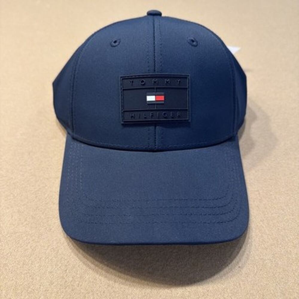 Tommy Hilfiger Men’s Baseball Hat Navy With Rubber Patch Adjustable Wicking